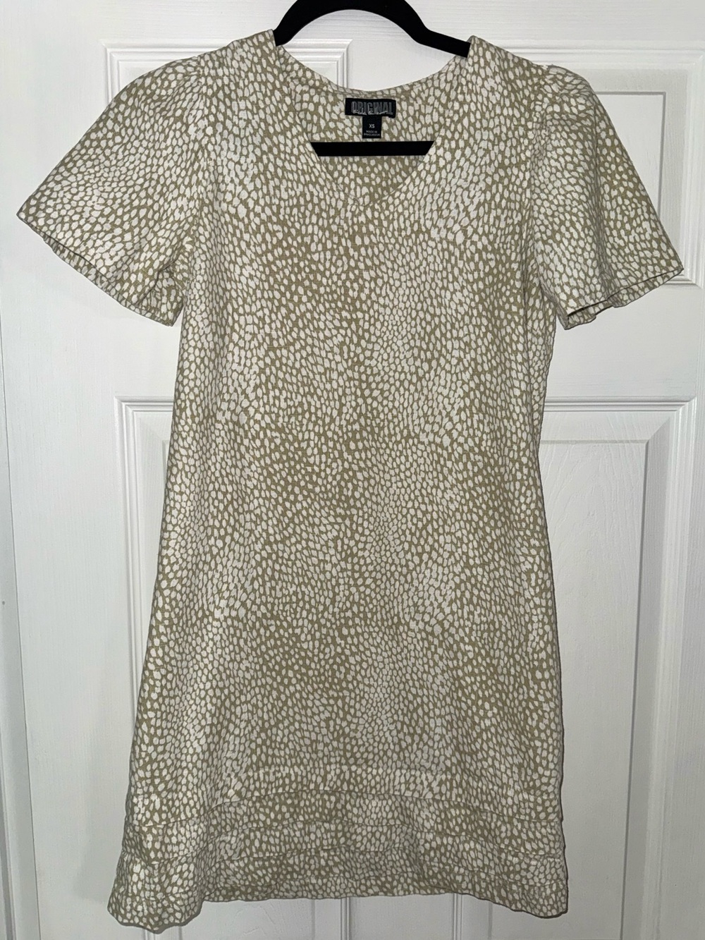 Nicole Miller Linen Blend Short Sleeve Mini Dress XS Taupe Snake Skin Print